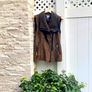 Vince Camuto Fauxe Suede Vest with zipper down